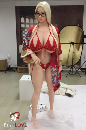 Sex Doll Paisley | 158 cm